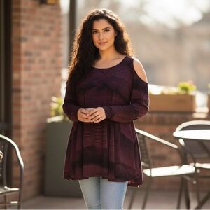 Soma Plum Abstract Mountain Print Cold Shoulder Tunic Top Size XL Casual Comfy